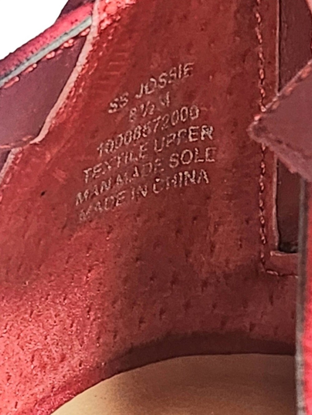 Sun + Stone Women's Jossie Faux Suede Wedge Sandals in red Size 8.5 - Picture 10 of 11